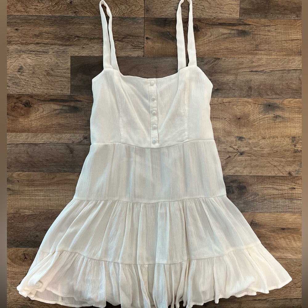 Forever 21 Cream Sleeveless Top